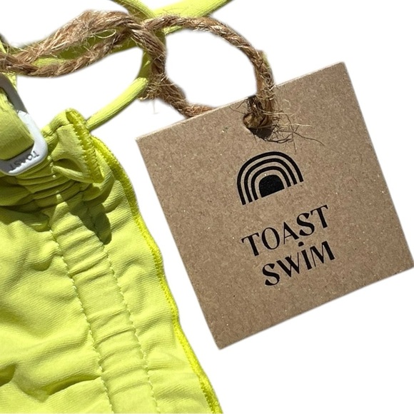 🌻NEW w.tags Free People x Toast Signature Ruffle Bandeau Top in Daiquiri XL - Picture 10 of 14